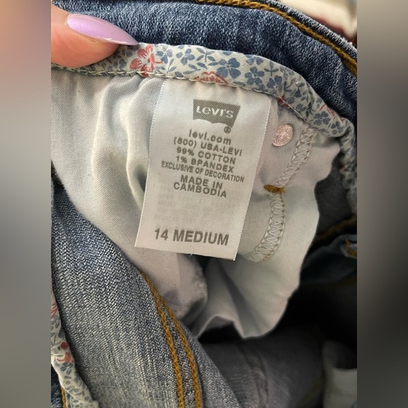 Levi's Blue Straight Boyfriend Jeans - Picture 5 of 8